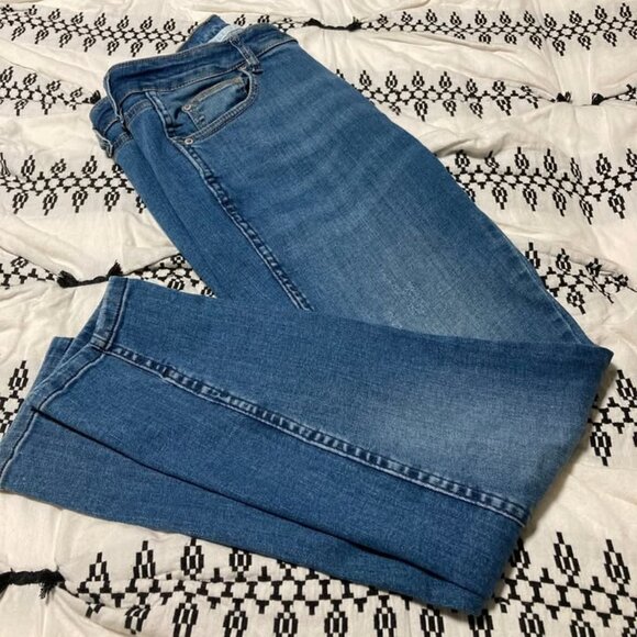 Reiko Slim-Fit Boyfriend Jeans- Size 29 - Picture 1 of 3
